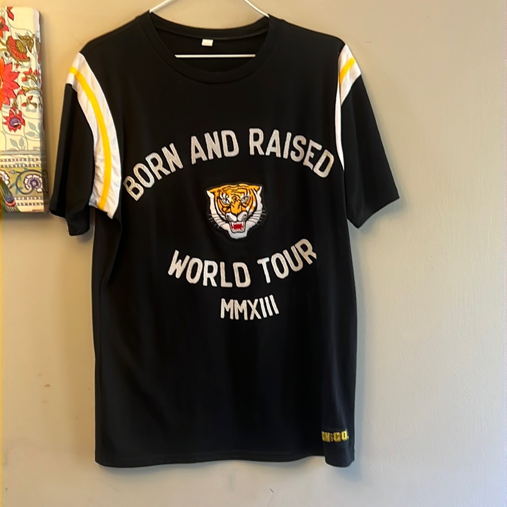 Authentic John Mayer Concert Tee, size L